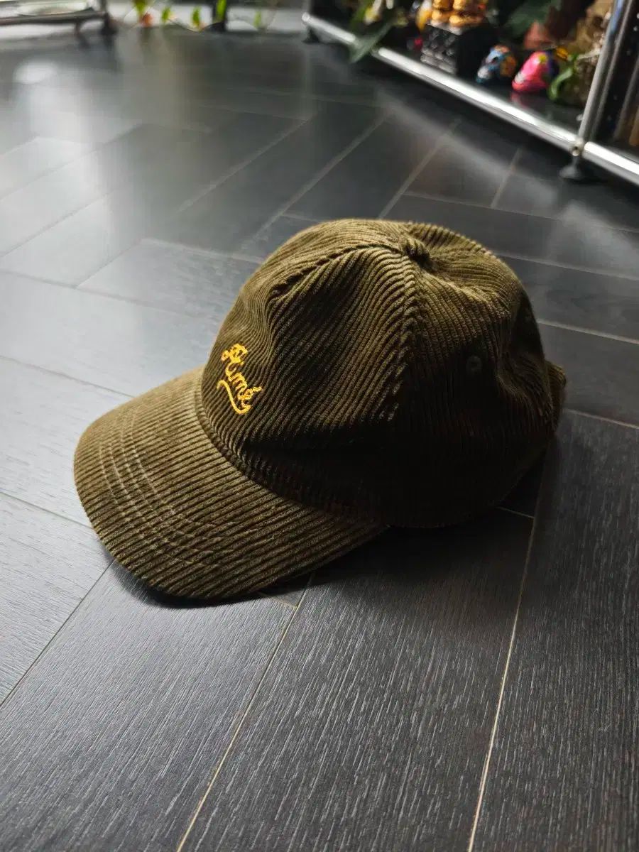 AIME LEON DORE エメレオンドレ コーデュロイ ベースボールキャップ