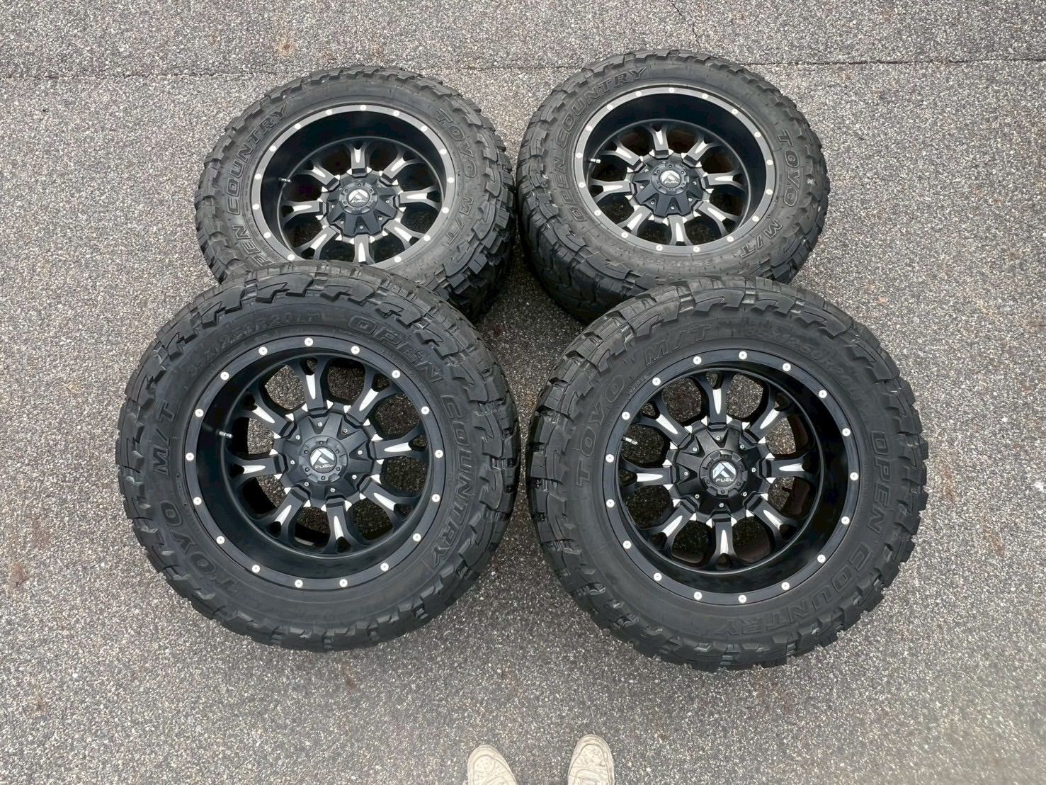 259 224 4 FUEL Off Road フューエル クランク 20インチ 10 J 12 PCD 150 5 H トーヨー オープンカントリー 31 50 R 20 LT