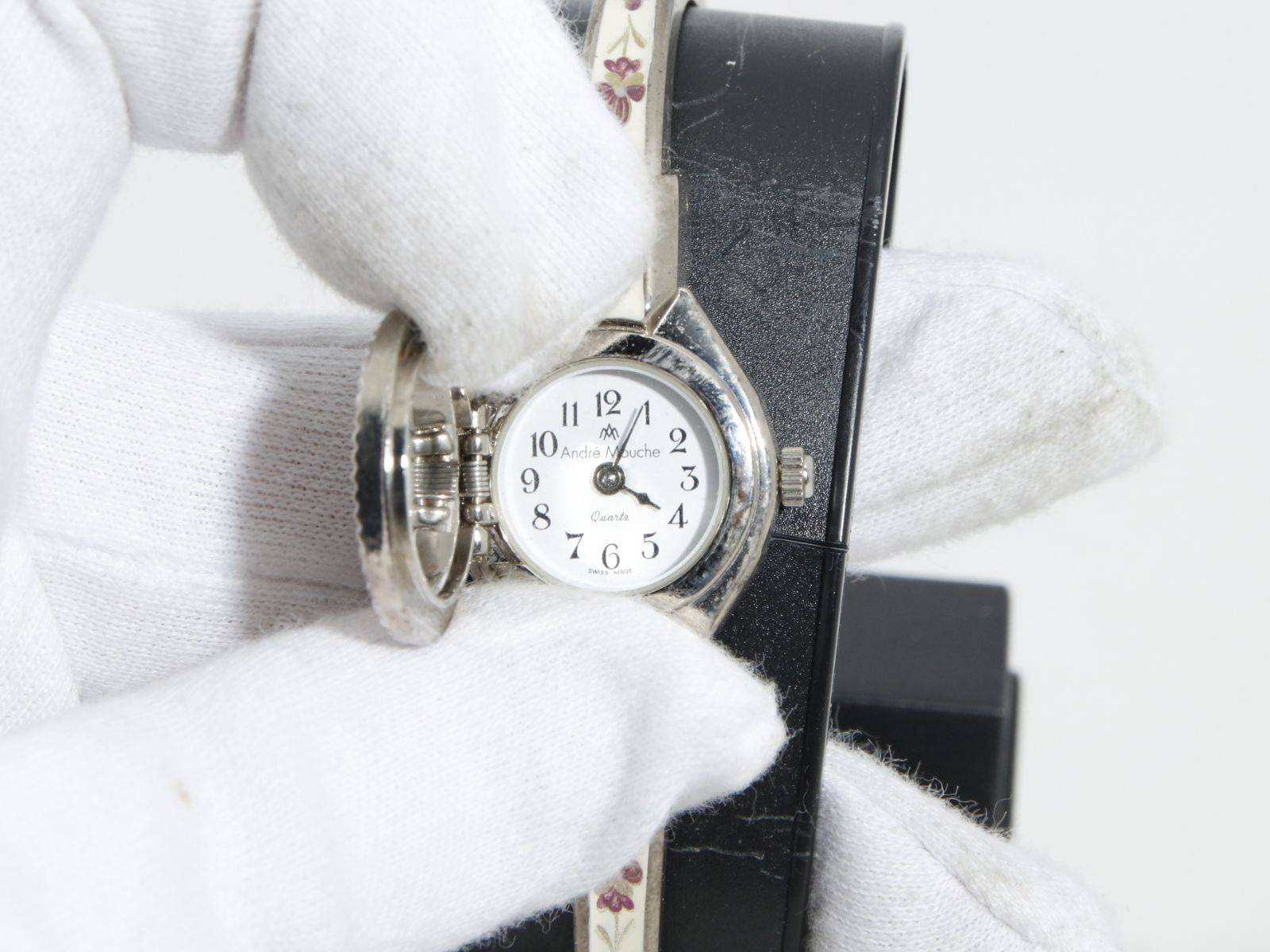 2425 ANDRE MOUCHE 花 バングル時計 ブレスレット ヴィンテージ 2425 ANDRE MOUCHE 花 バングル時計 ブレスレット ヴィンテージ 2425