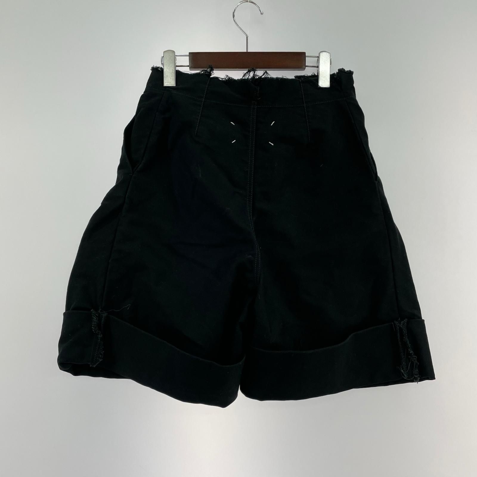 MAISON MARGIELA 24SS ｽｹｰﾀｰﾁﾉ ｼｮｰﾂ 38 ﾌﾞﾗｯｸ - メルカリ