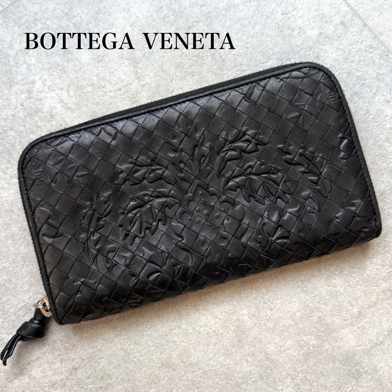 超希少 BOTTEGA VENETA ボッテガヴェネタ イントレチャート ラウンド