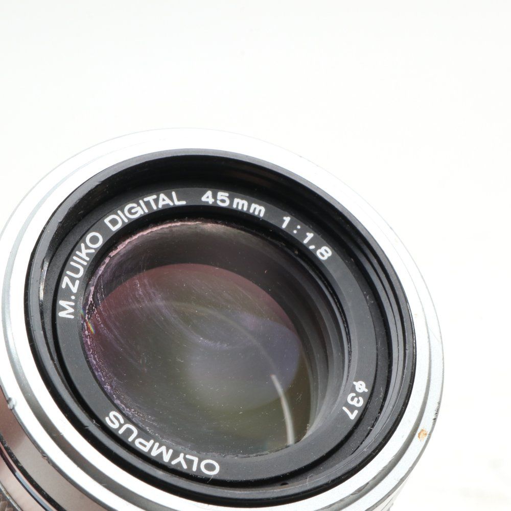 OLYMPUS 単焦点レンズ M.ZUIKO DIGITAL 45mm F1.8 シルバー - メルカリ