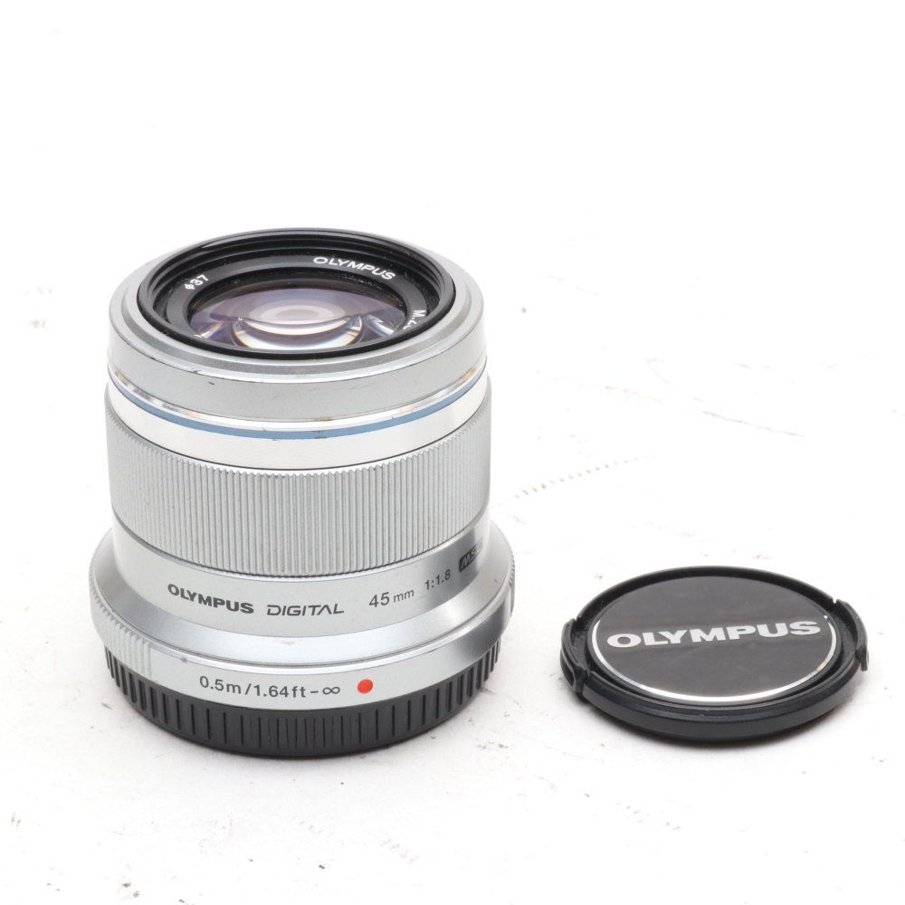 OLYMPUS 単焦点レンズ M.ZUIKO DIGITAL 45mm F1.8 シルバー - メルカリ