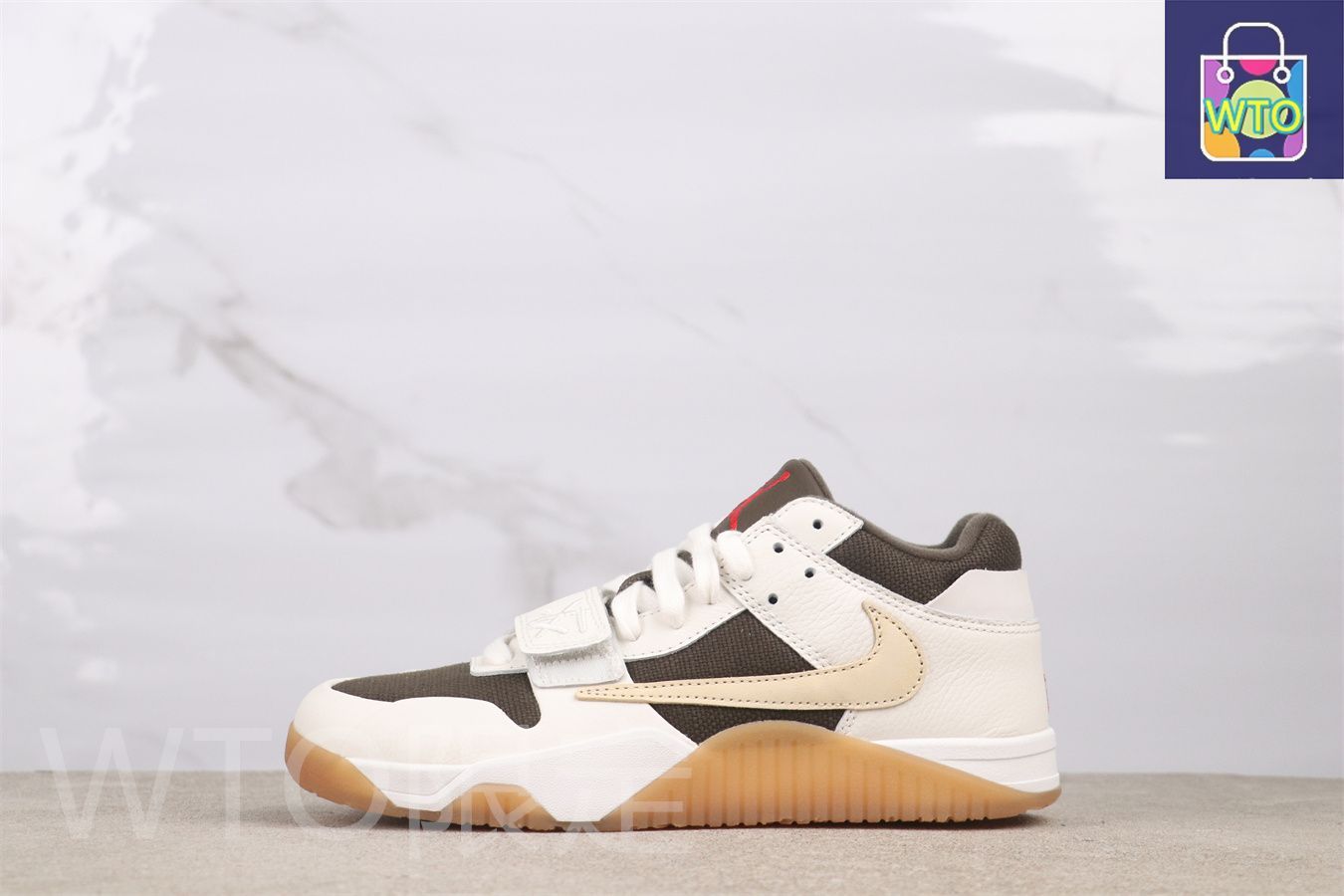 今日特価】Air Jordan FZ8117-100 エアジョーダン モカトレイ（Mocca