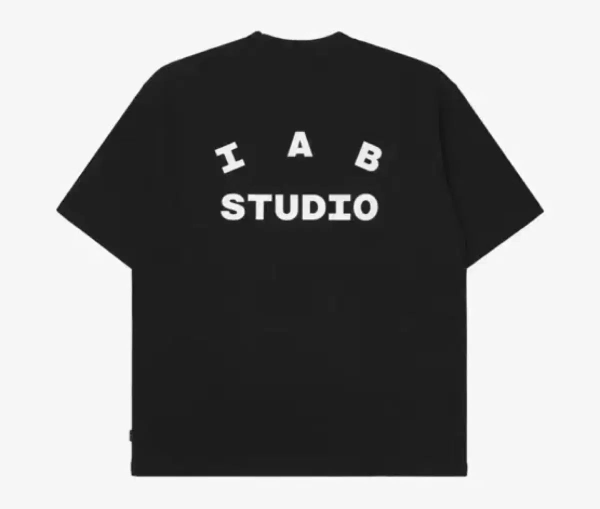 IAB アイエプスタジオ 黒 半袖 Tシャツ M L XL