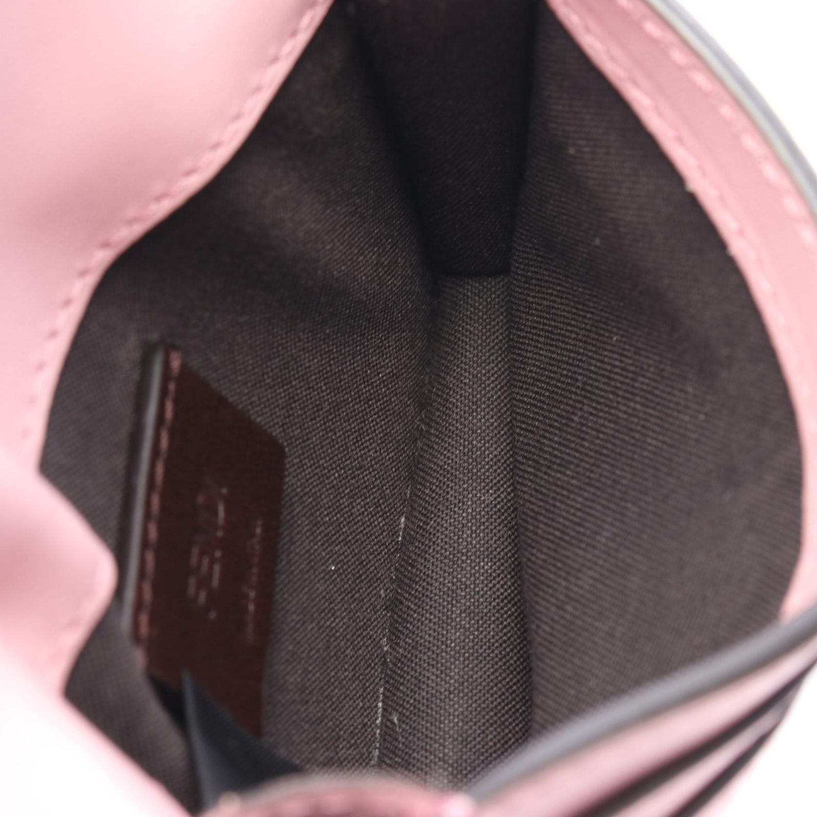  フェンディ FENDI カードケース フラット バゲット マイクロ 7 M 0311 AF 2 H ピンク レザー レディース A カードケース 小物