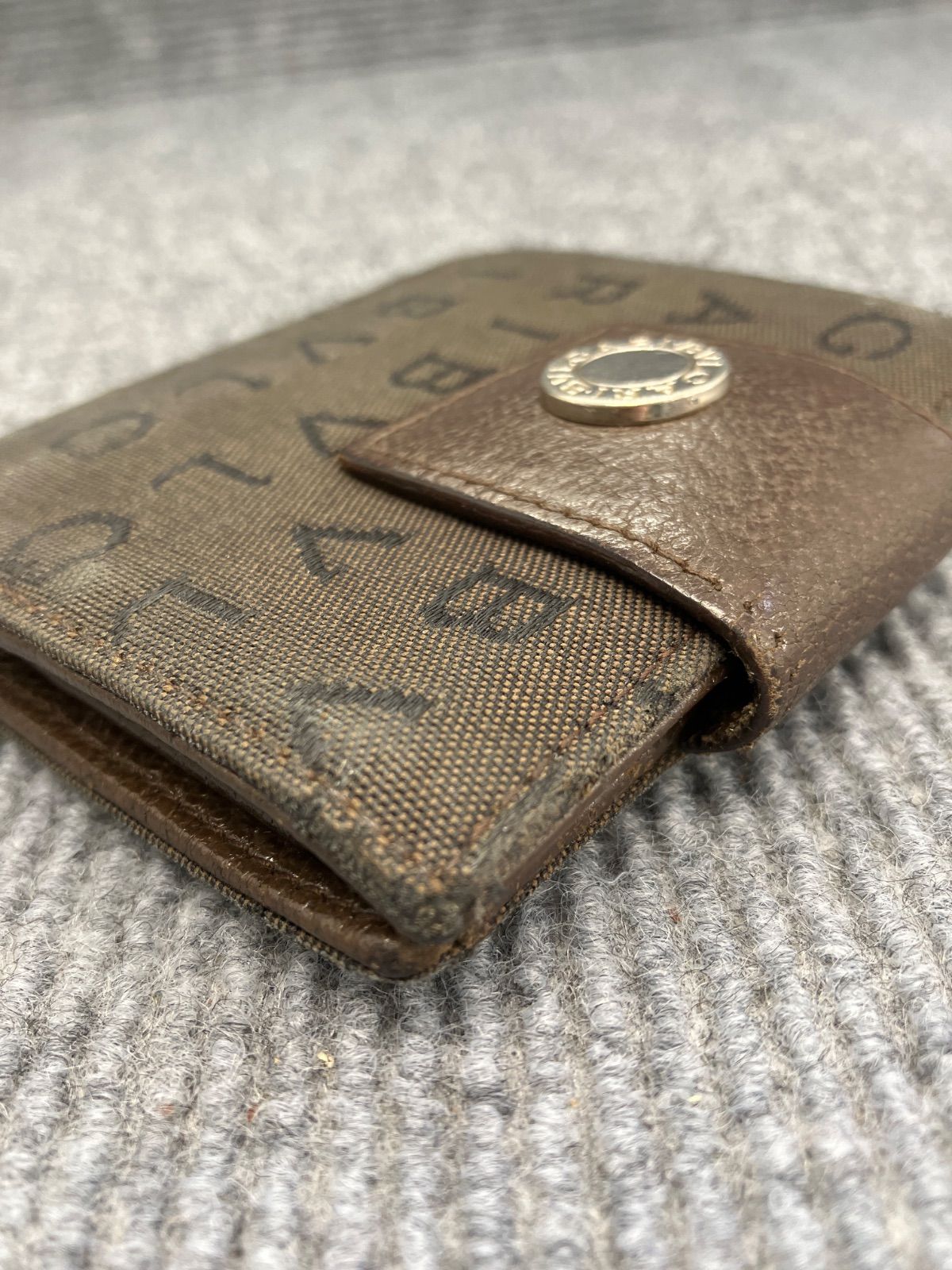 BVLGARI ブルガリ 二つ折り財布 ロゴマニア キャンバス×レザー 5029