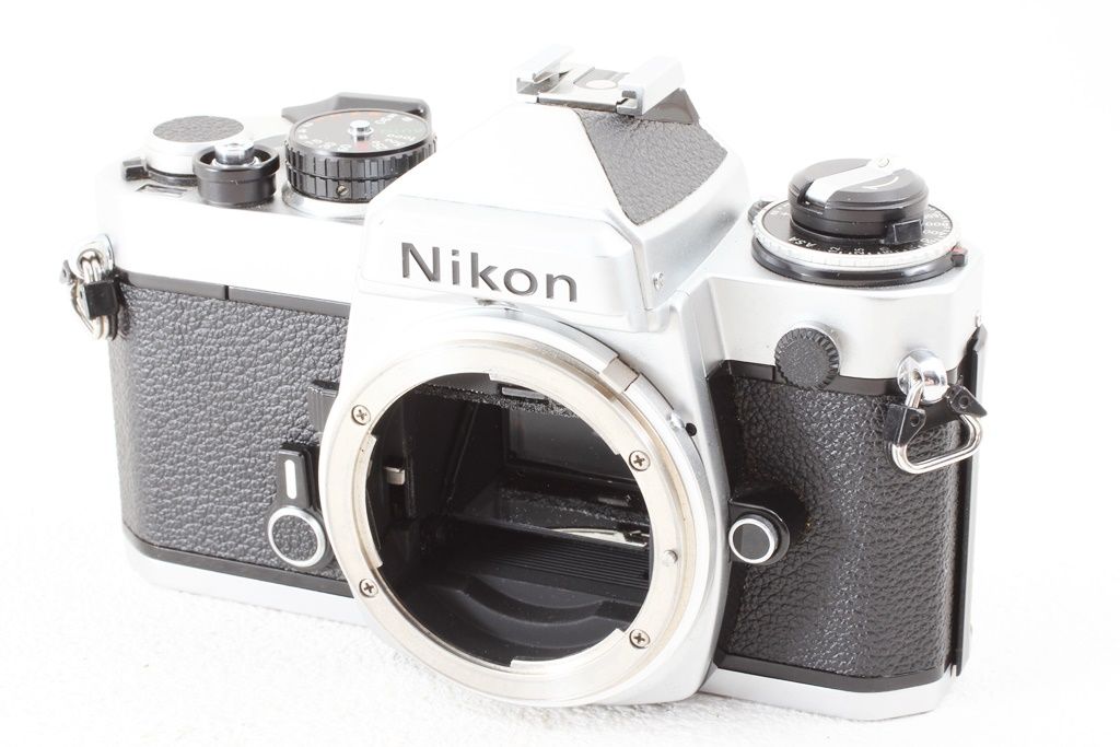 ジャンク Nikon ニコン FE Ai-S Zoom NIKKOR 35-70/3.3-4.5 一眼レフ