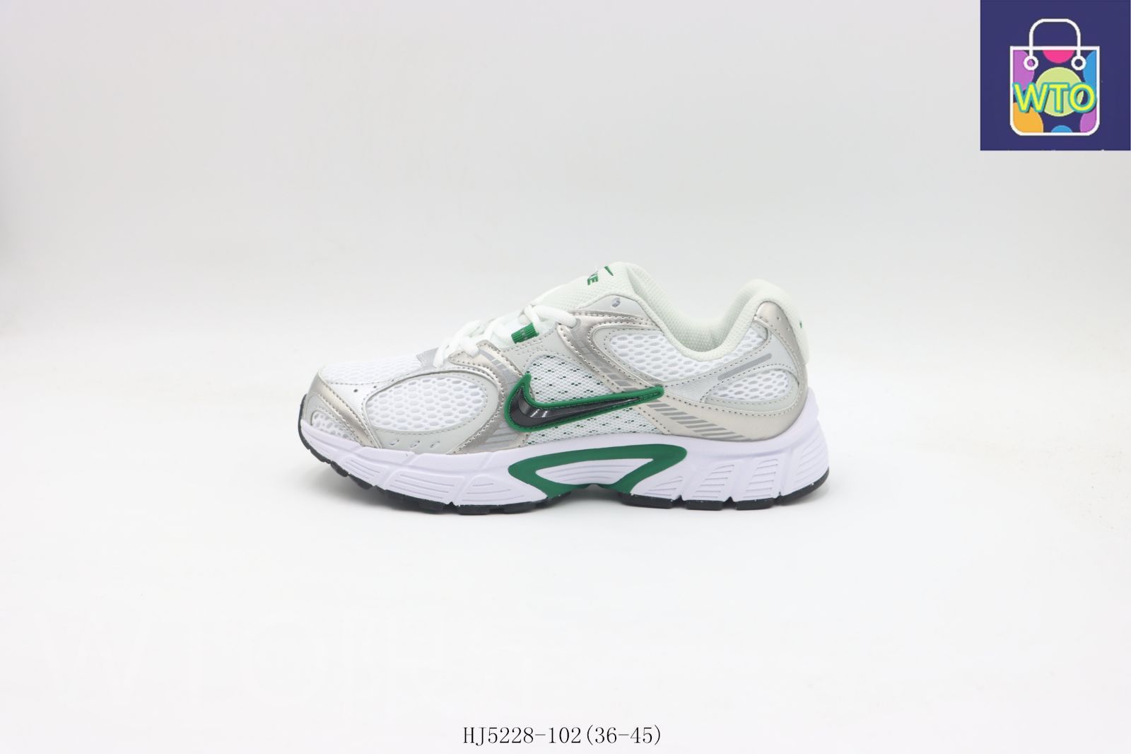 今日特価】Nike ナイキ ランニングシューズ HJ5228-102 ホワイト