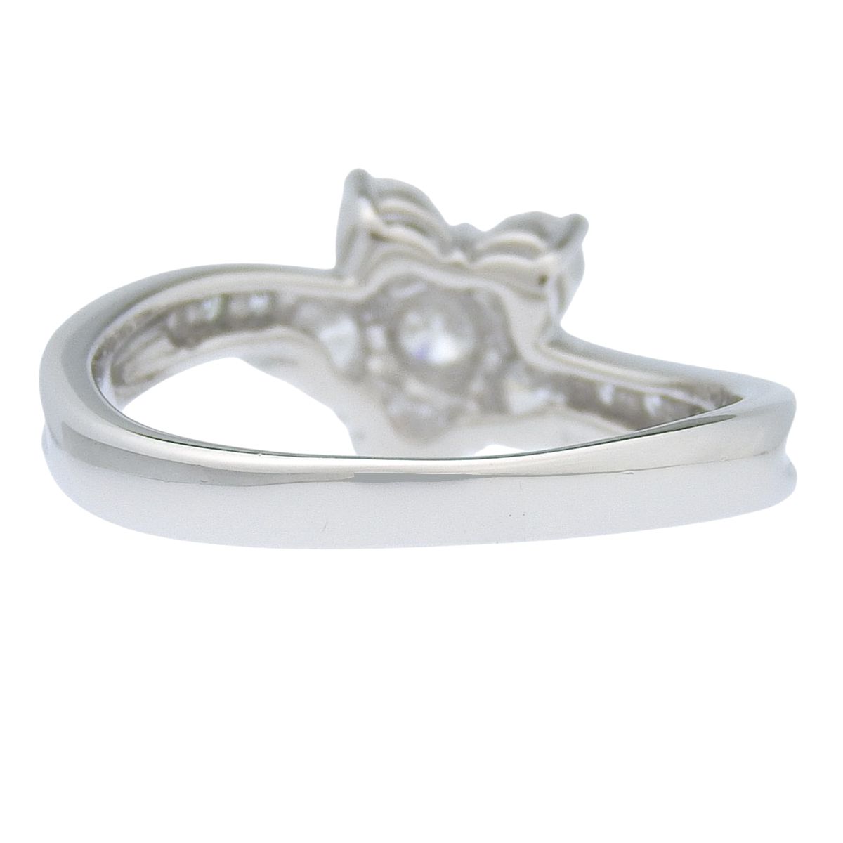 D0.71 ダイヤモンド フラワーリング プラチナ Pt900 リング・指輪