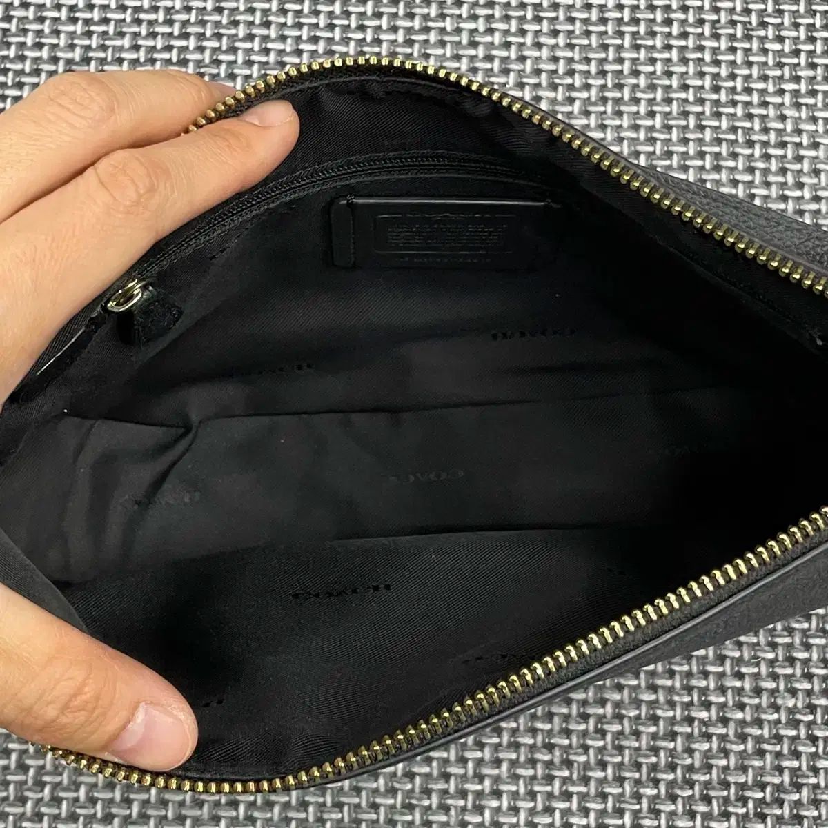 ショルダーバッグ