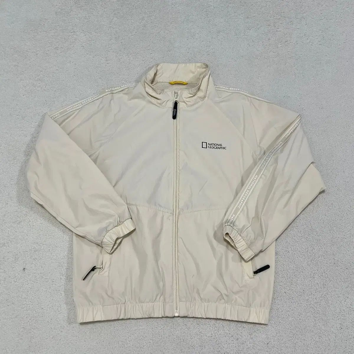 mountain reserch マウンテンリサーチ ガス缶 水源の森2周年