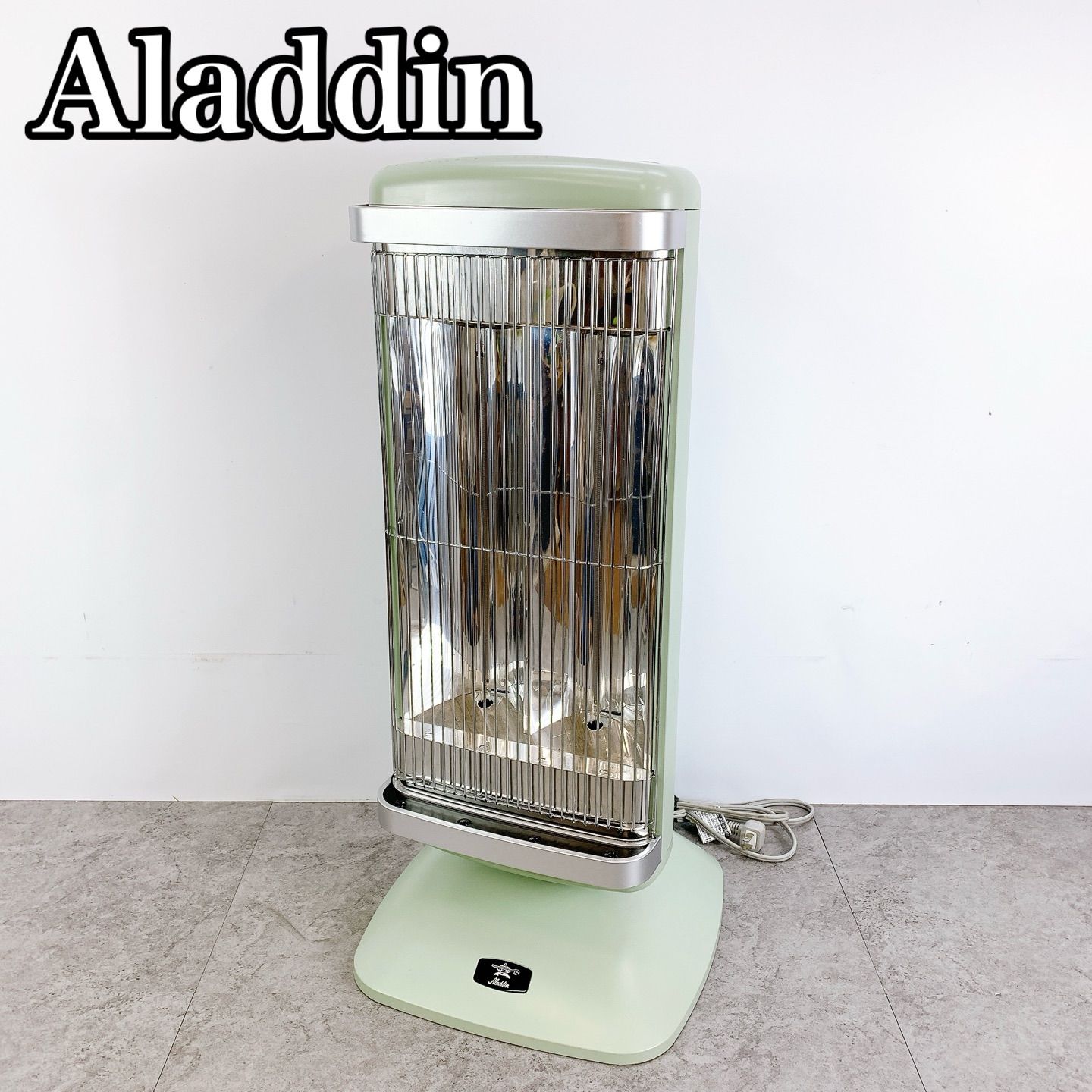 アラジン 遠赤グラファイトヒーター グリーン　AEH-2G10AJ 中古品 H-135 アラジン 遠赤グラファイトヒーター AEH-2G10AJ グリーン 動作品