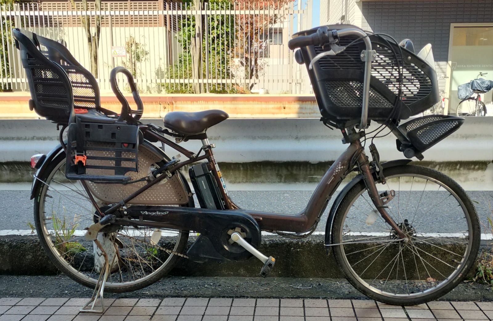 埼玉県草加市 直接引渡し 品 電動アシスト自転車 ブリヂストン アンジェリーノ