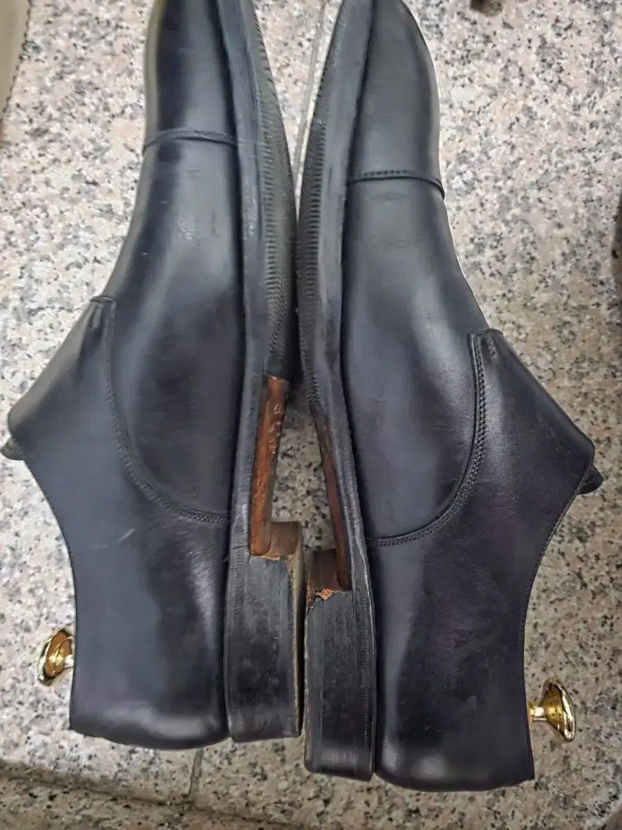 carmina カルミナ モンク 靴