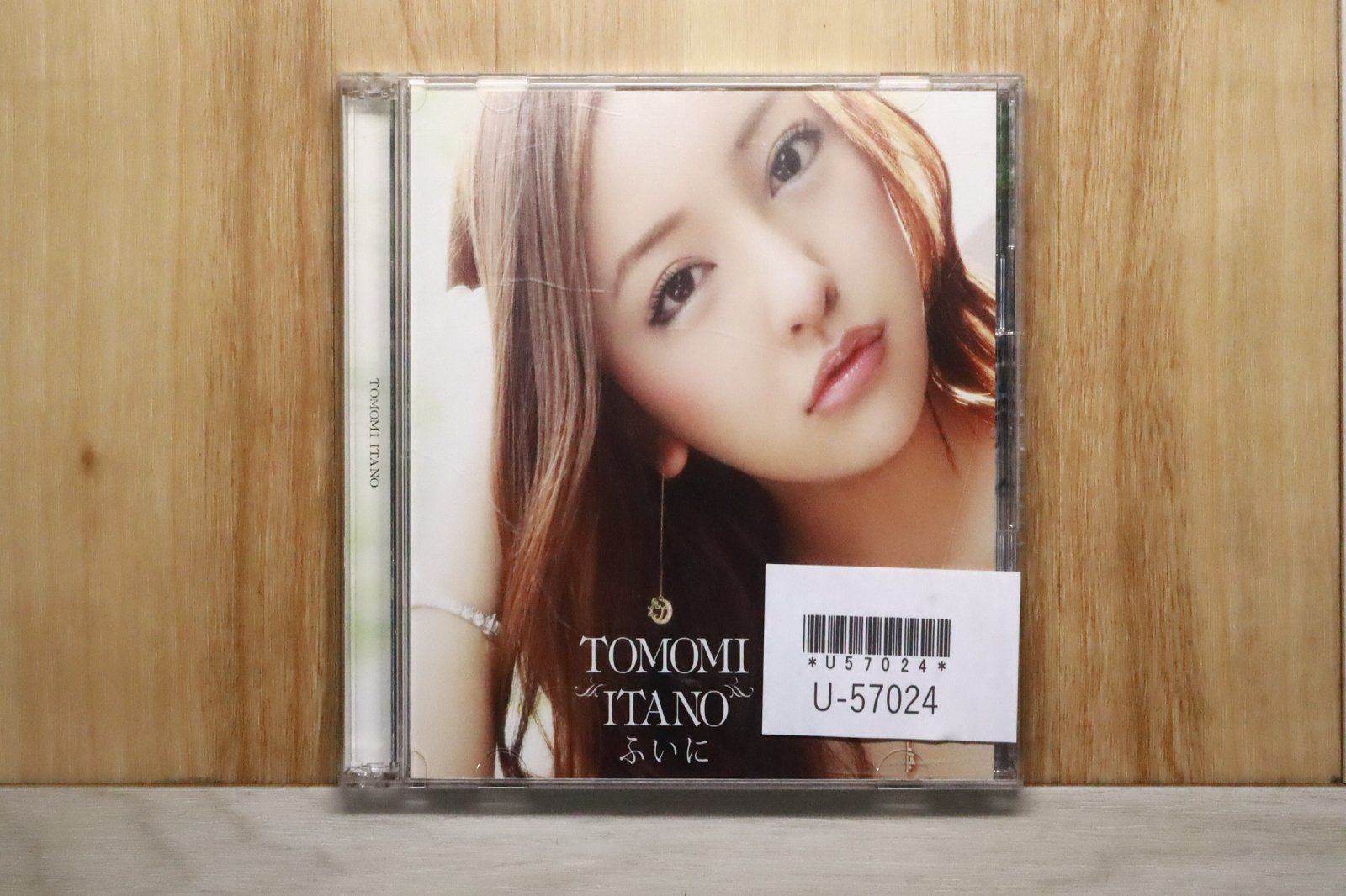 国内盤CD☆板野友美/Tomomi Itano□ ふいに(type-A)(DVD付) 【KIZM97