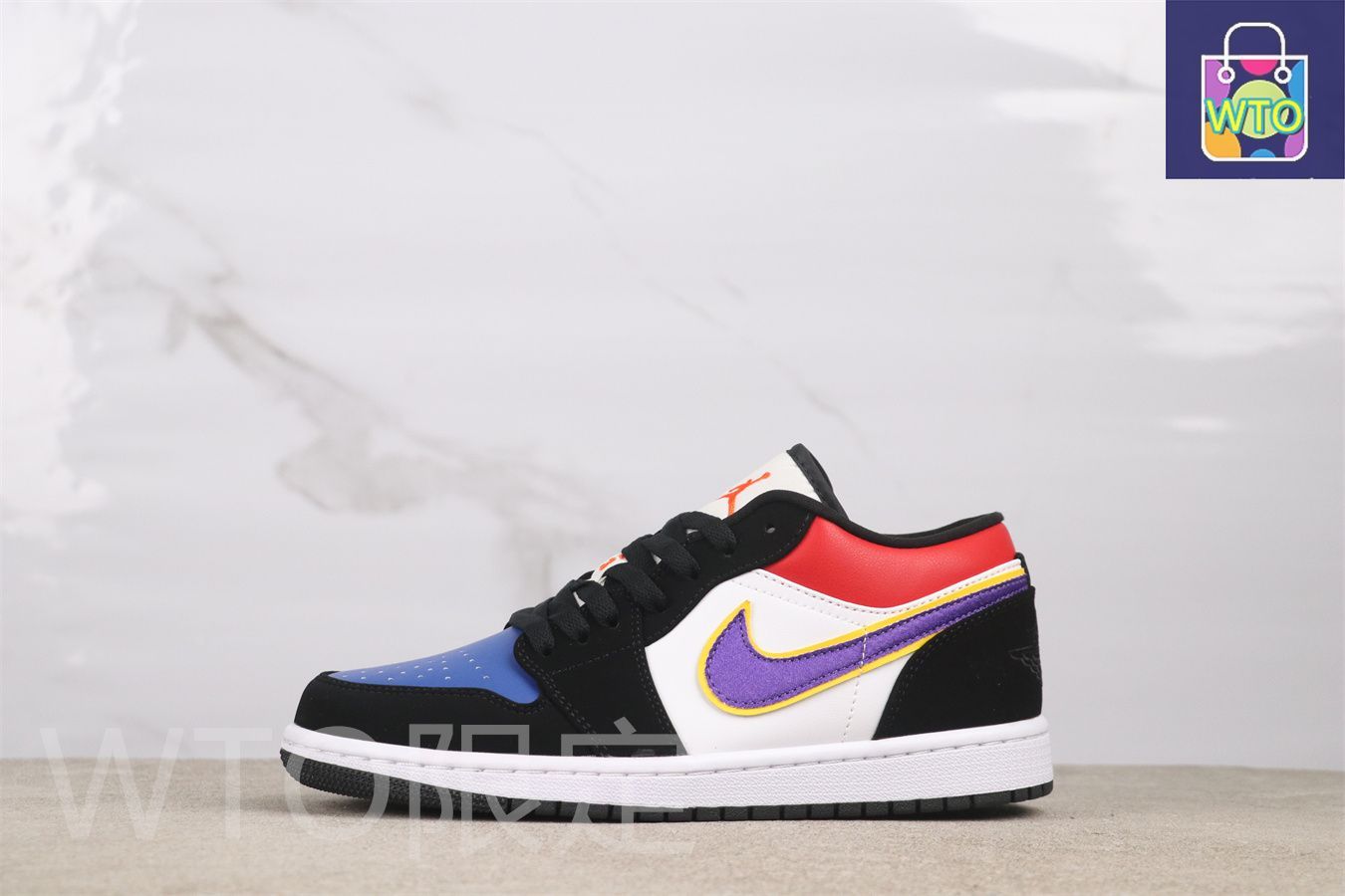 CJ 9216-051ナイキ エアジョーダン1 ロー レイカーズ トップ3