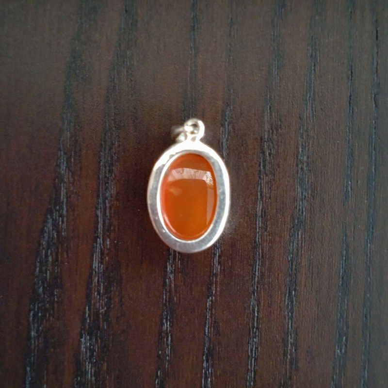  カーネリアン オーバル型ペンダントトップ 16mm 11 5mm silver925 豊かさ 喜び 人減関係 リビングアクセサリー 置物 インテリア小物