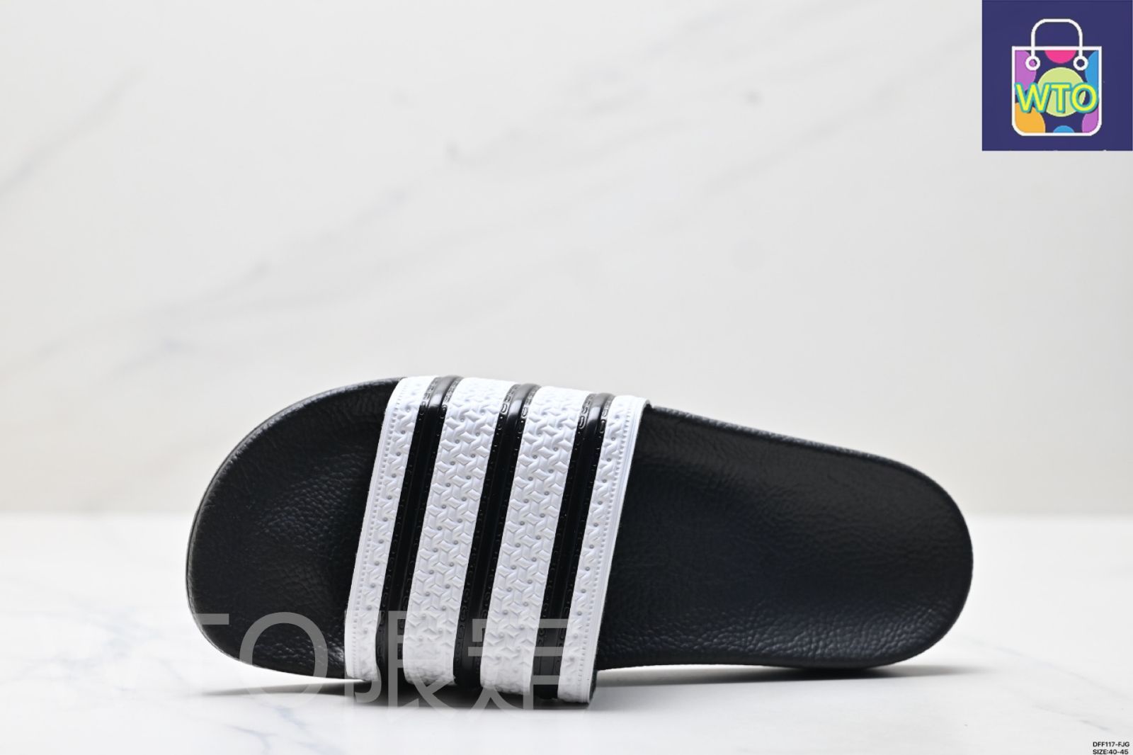 今日 Adidas originals Adilette アディダス 運動向け快適ゴム底スリッパ -WTO輸入1