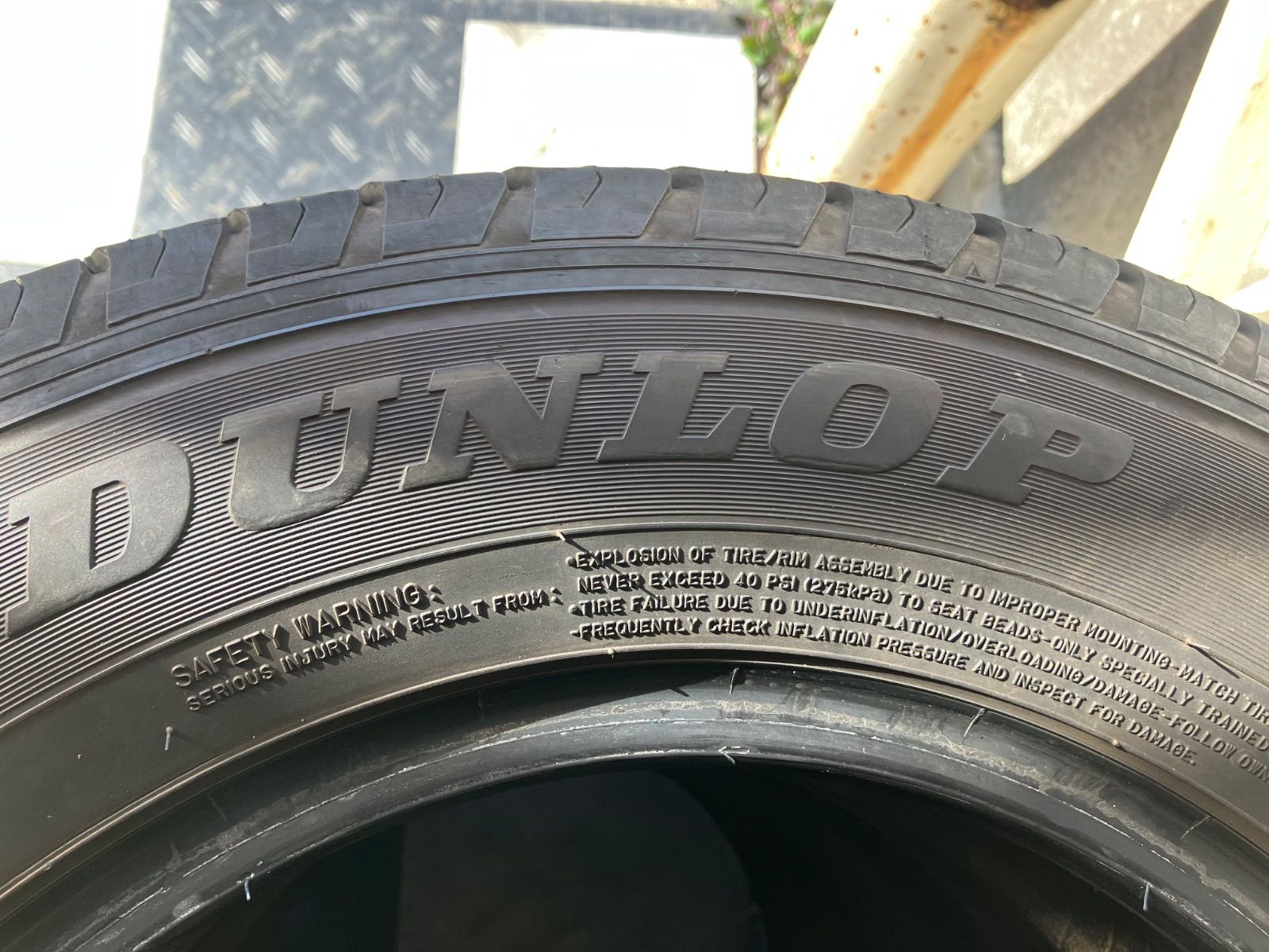 み 175 80 R 14 99 98 N LT 製 DUNLOP SP 30 A ダンロップ タイヤ4本