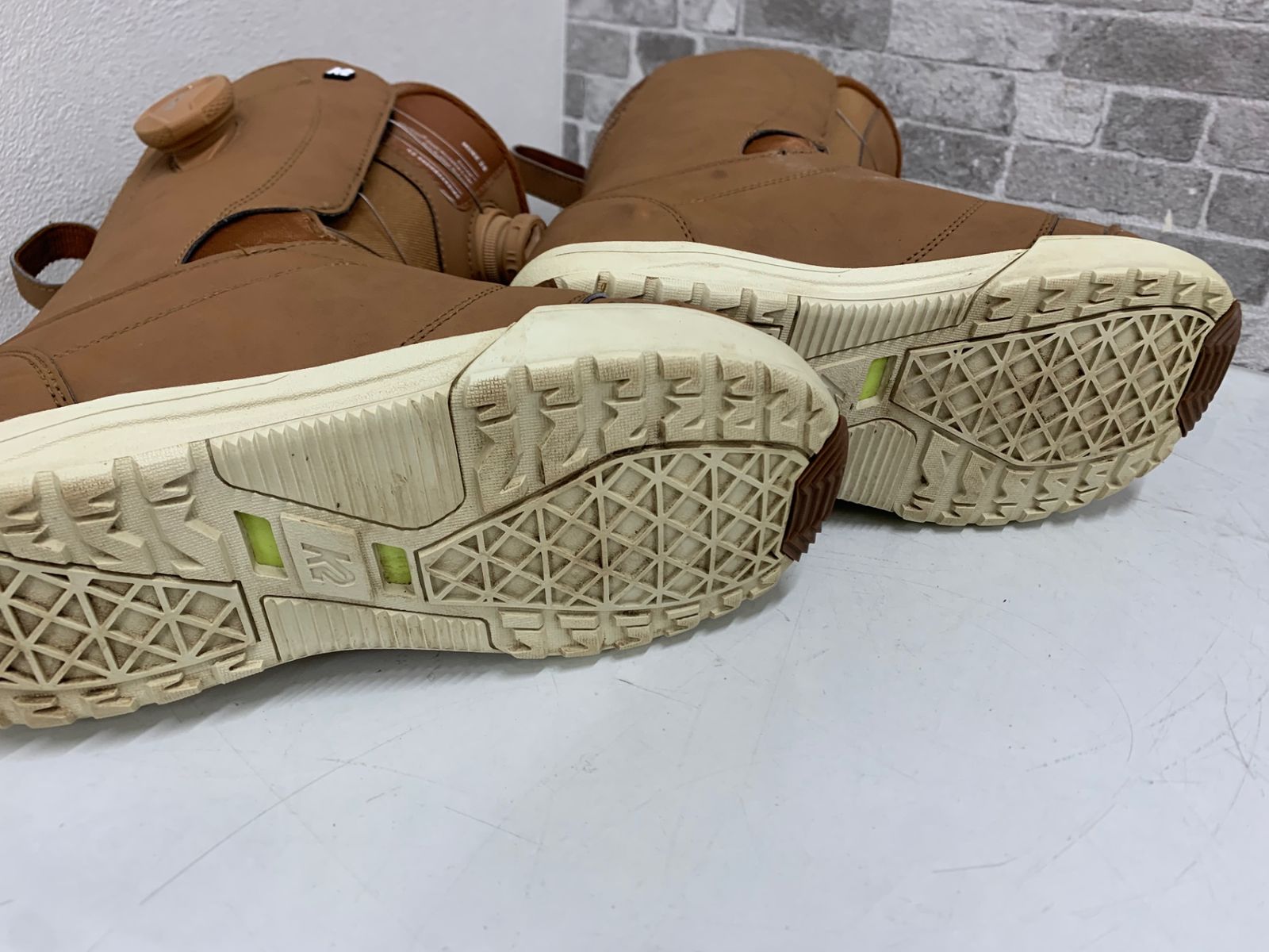 K2 MINK DB スノーボードブーツ ボア 24.5cm 女性用 ブラウン系 - メルカリ