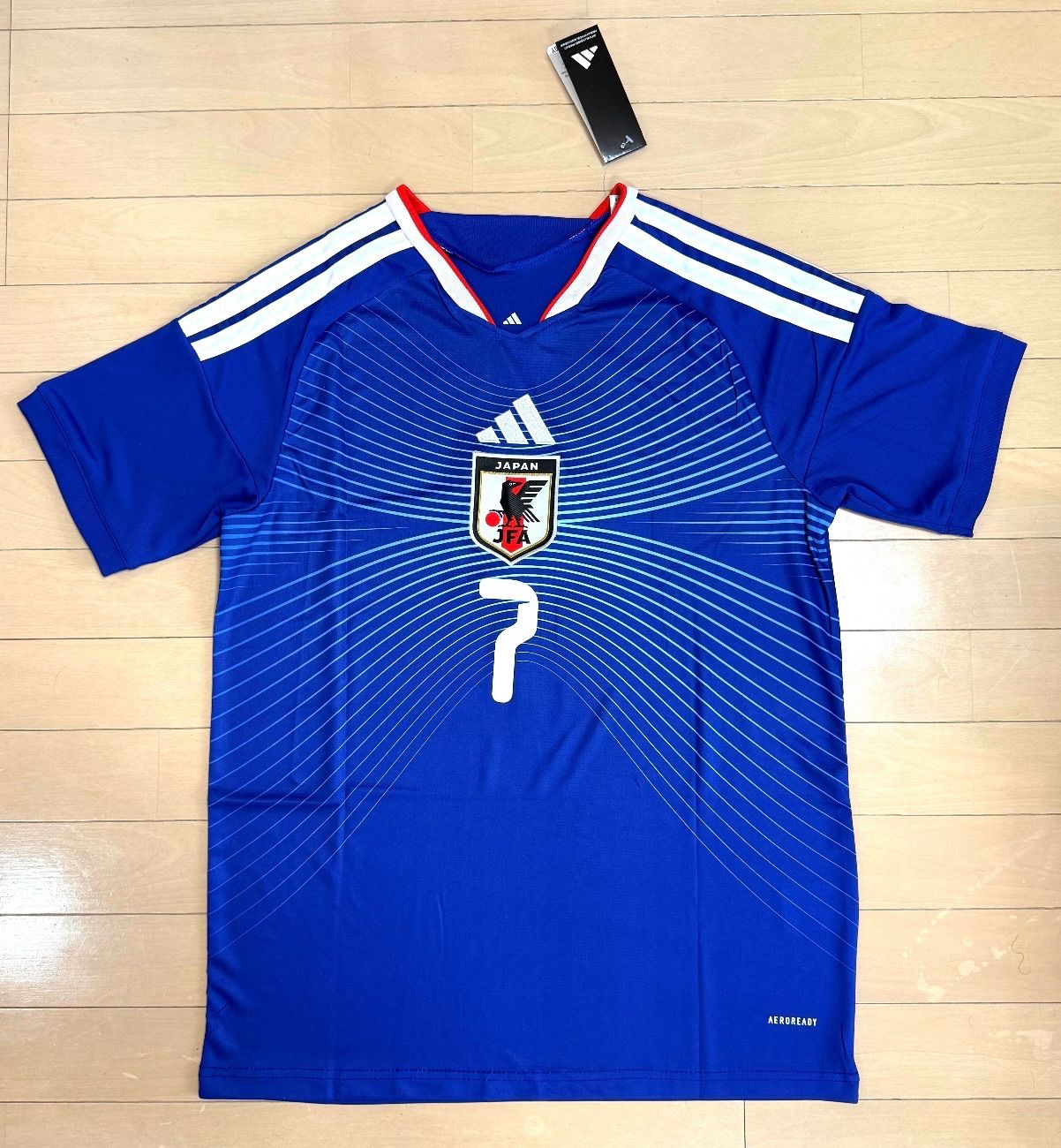 サッカー日本代表 2026年最新ユニフォーム 三苫薫 7番 タグ付き 新品未