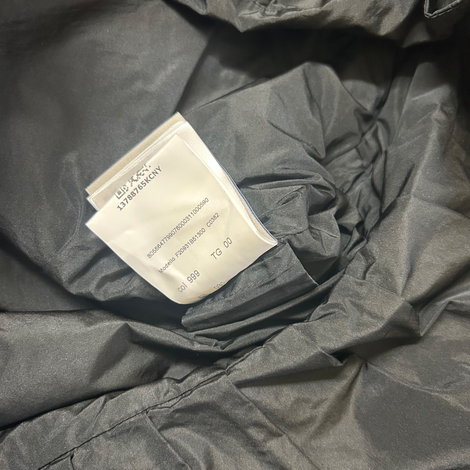 極美品】 【ハンガー付き】MONCLER モンクレール ダウンジャケット 