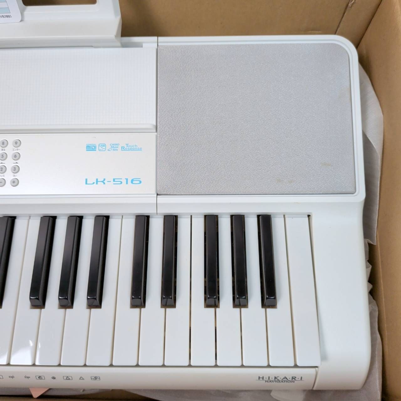 カシオ LK-516 光ナビゲーション キーボード 白 - メルカリ