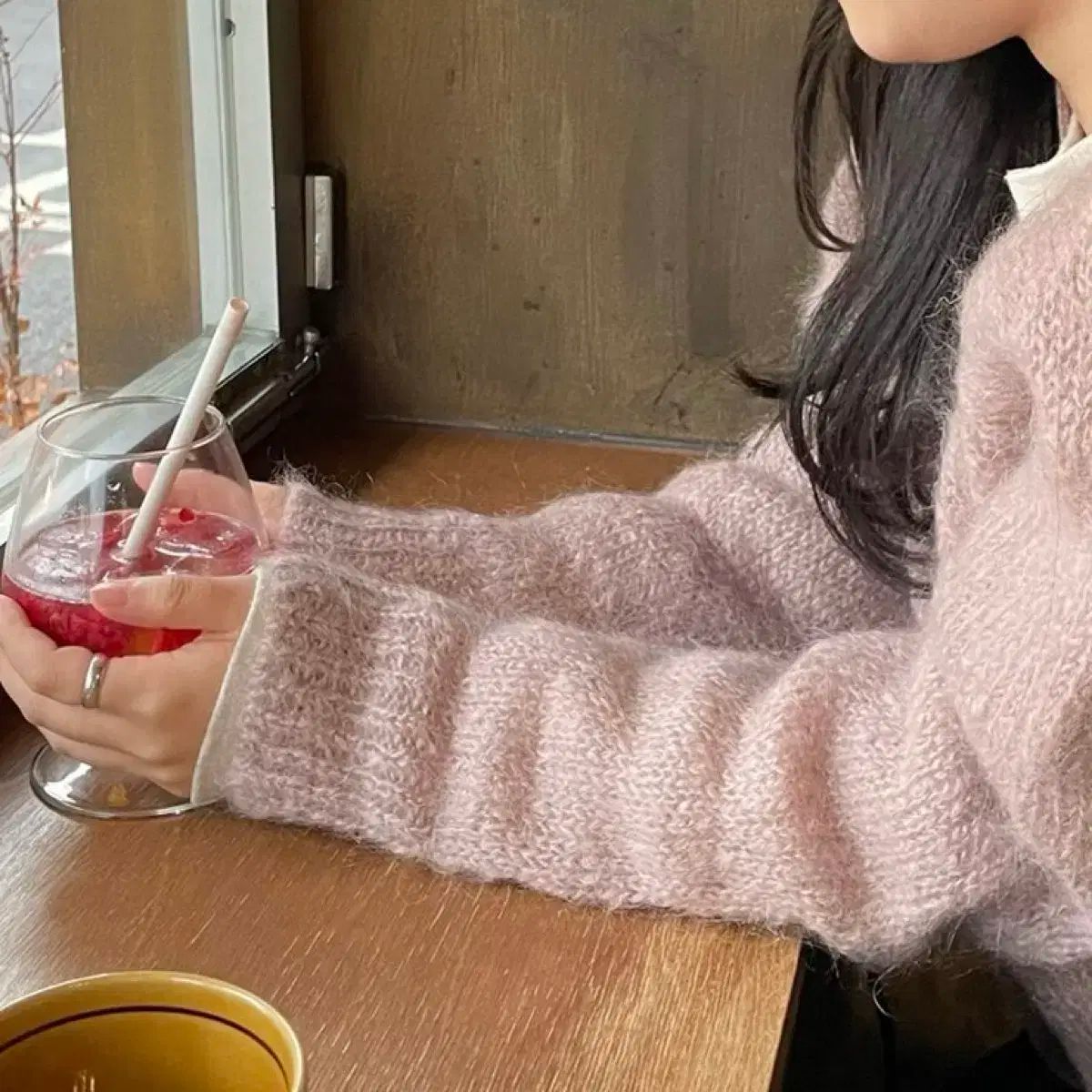 ピンク カーディガン