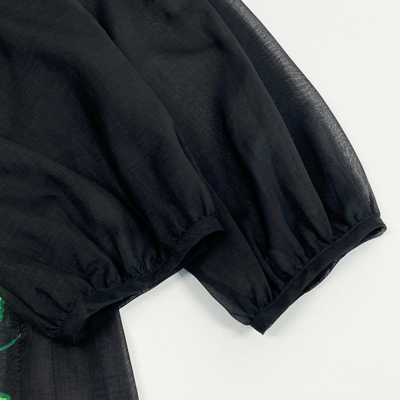 41k26 TOKUKO 1er VOL トクコプルミエヴォル シアー チュニックシャツ