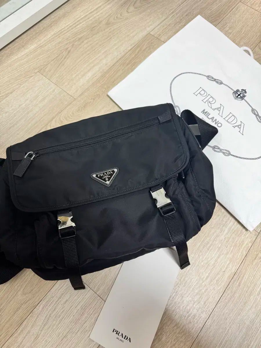 PRADA プラダ クロスバック 1 bd 953