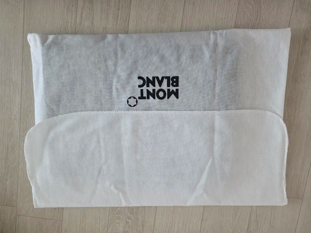 MONT BLANC ウェストサイド ジッパー クラッチバッグ_116377