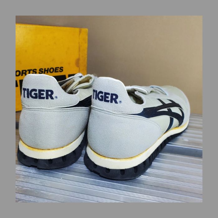 未使用　デッドストック　アシックス TIGER ファブレラディカル 日本型 デッドストック】アシックス 日本製 ファブレ ラディカル - メルカリ