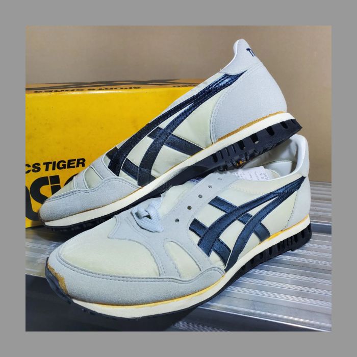 希少コレクターズアイテム！】【極上デッドストック！】1984 asics