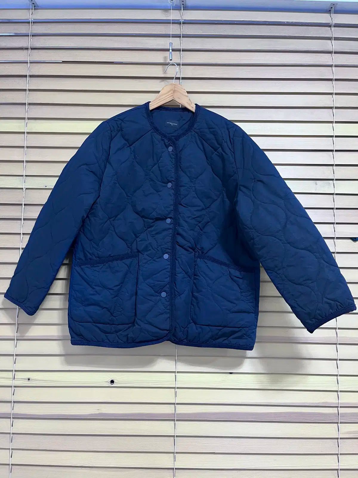 コットンマーケット レディース キルティング ノー ジャケット Mサイズ