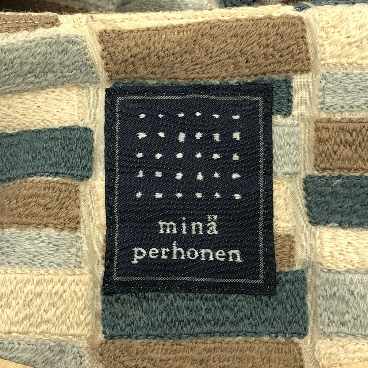 mina perhonen / ミナペルホネン | lake ノーカラー ハーフコート | 36