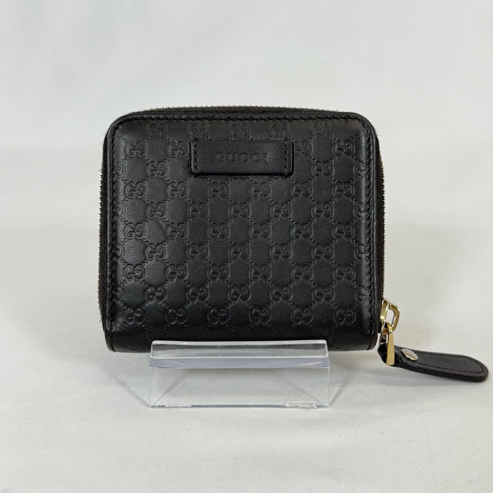 【人気・美品】Gucci グッチ マイクロ シマ ラウンドジップ コンパクト ウォレット 二つ折り 財布 449395 ブラック 黒色 レザー 本革 箱付き ゴールド金具 金色 メンズ レディース ユニセックス