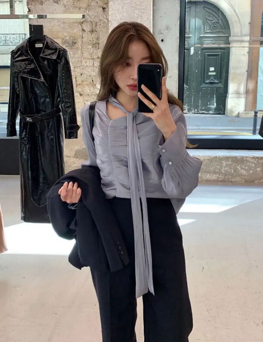 BRONN マフラー ブラウス