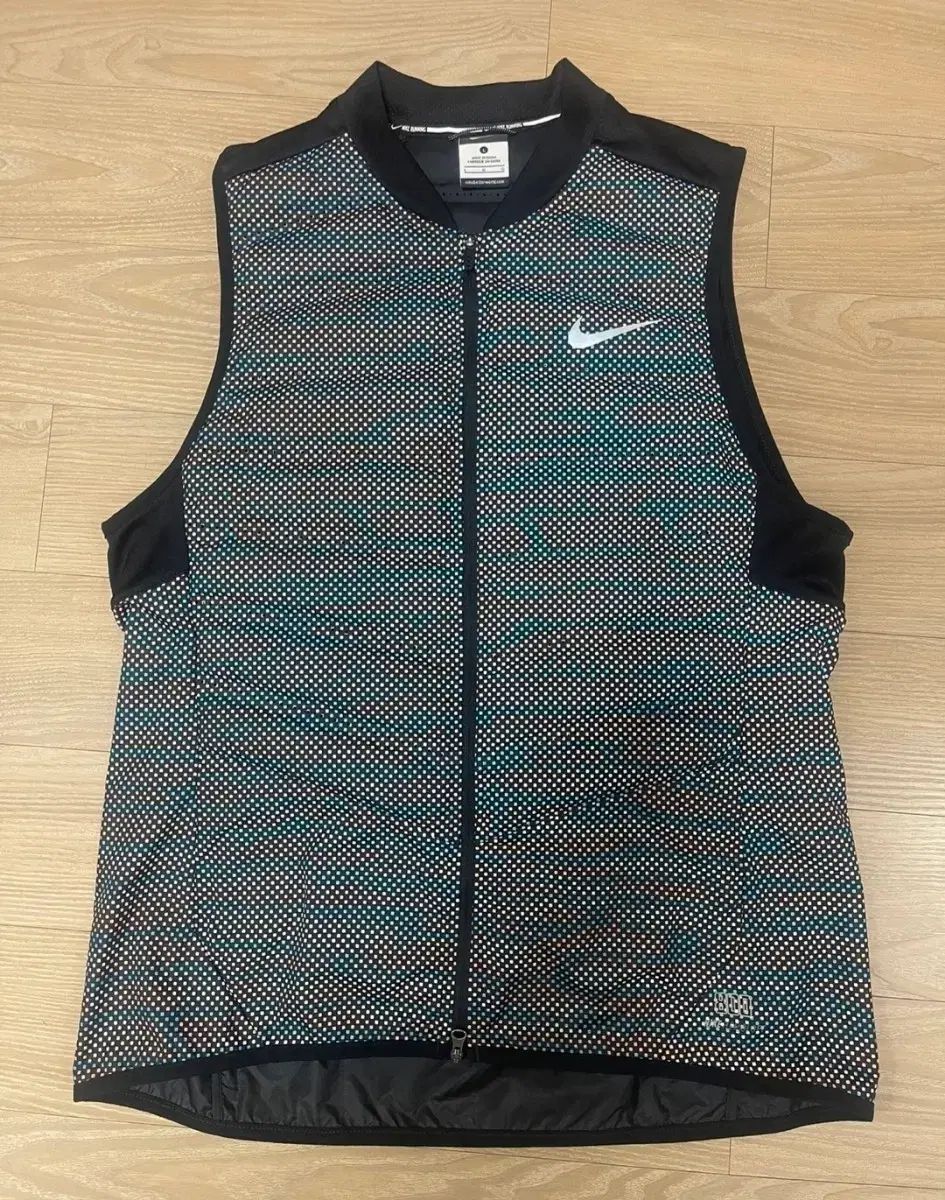 ナイキ エアロロフト 800 ランニング ダウン ベスト L