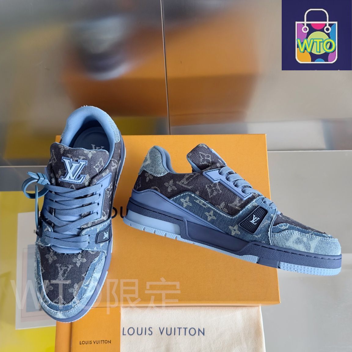 Louis Vuitton trainer レトロブルーのロートップファッショナブルな