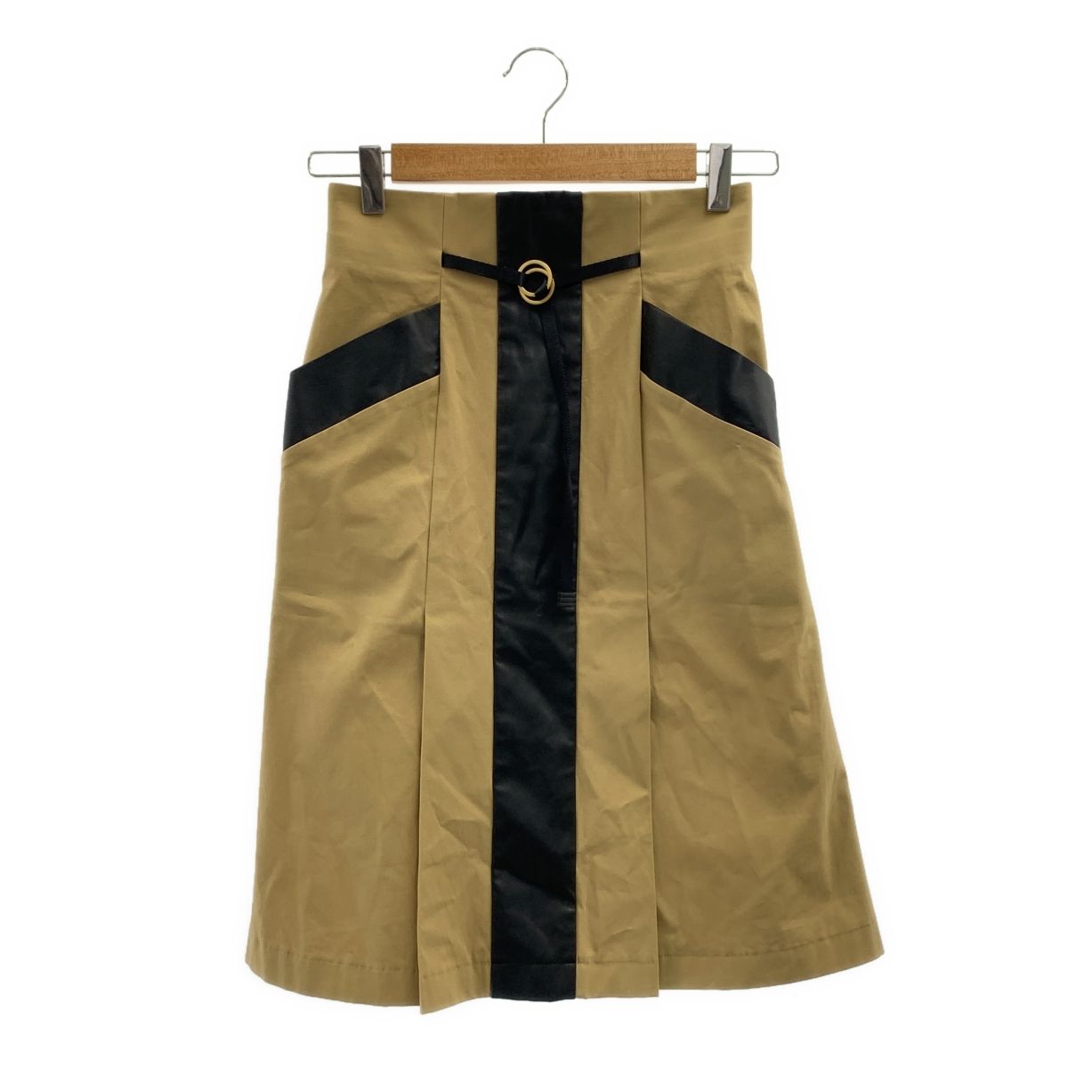 Mame Kurogouchi | マメクロゴウチ High Waisted Chino Skirt フェイクレザー切替 ハイウエスト チノ スカート 1 ベージュ レディース