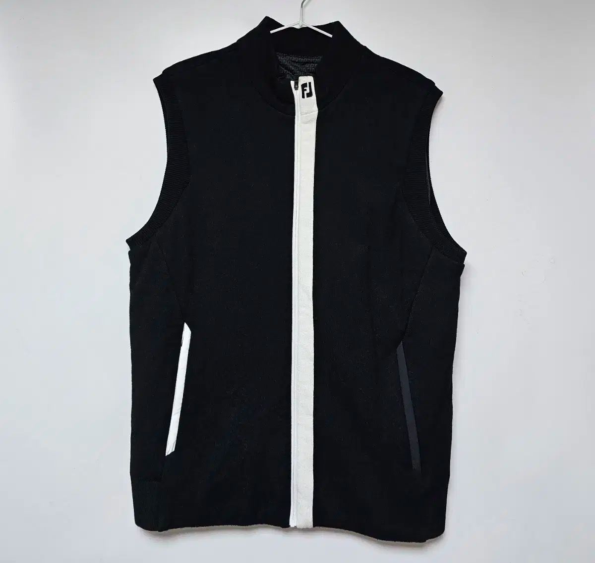 FJ フットジョイ ブラック 防風ニット ジップアップ ベスト