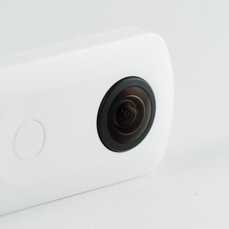 RICOH THETA SC2 WHITE ホワイト 360度全天球カメラ 360°手振れ補正