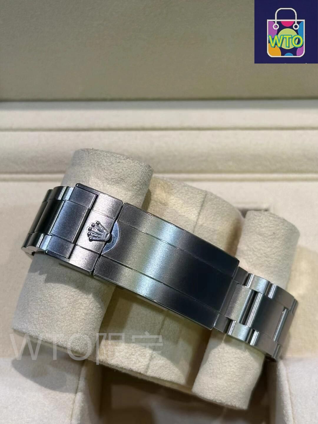  ご 大 です ロレックス 41 mm 126610 自動巻き WTO輸入1 自動巻き時計 腕時計(アナログ)