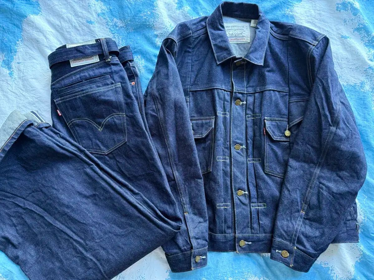 2 4 サカイ x リーバイス インディゴ デニム セットアップ - メルカリ