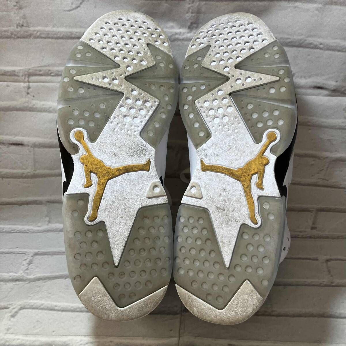 スニーカー サイズ28