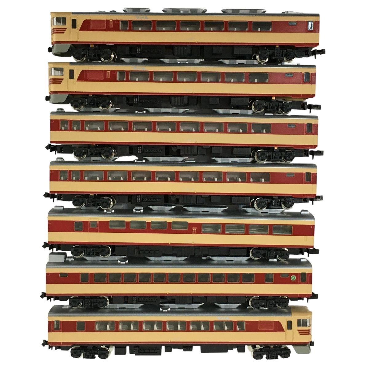 週末値下げ！！！KATO 82系 スーパー特急ディーゼルカー 10-131 KATO 10-131 国鉄 キハ82系 特急ディーゼルカー 7両セット Nゲージ