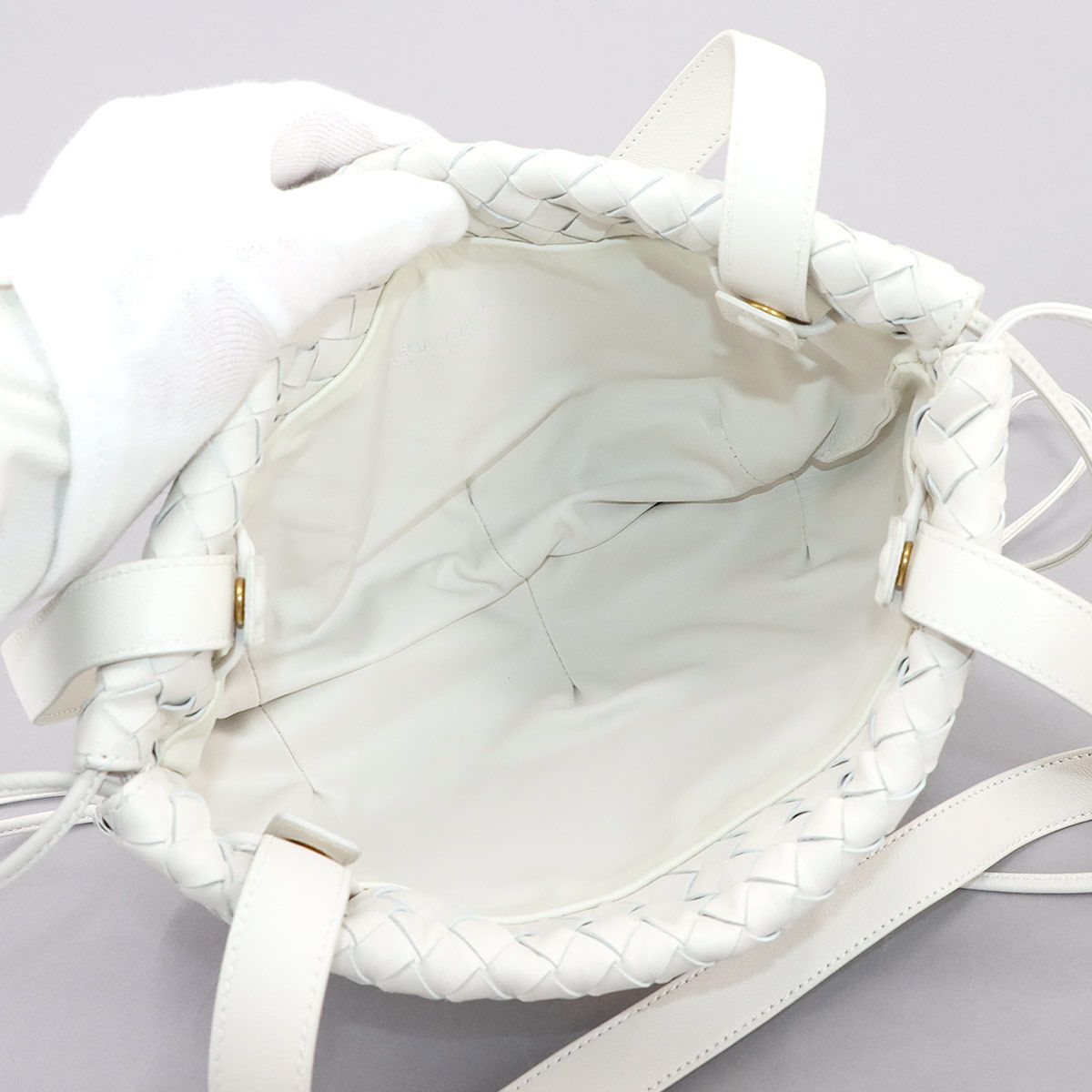 未使用 展示品 ボッテガ ヴェネタ BOTTEGA VENETA イントレチャート