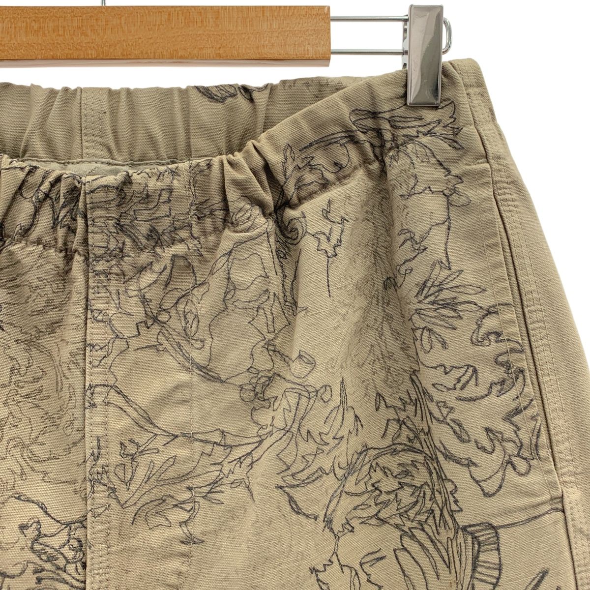 【美品】  SAMUEL ZELIG / サミュエルゼリグ | 2024AW | Underdrawing Pant アートワーク 刺しゅう プリント コットン イージーパンツ | S | チャコール | メンズ 美品】 SAMUEL ZELIG / サミュエルゼリグ | 2024AW | Underdrawing