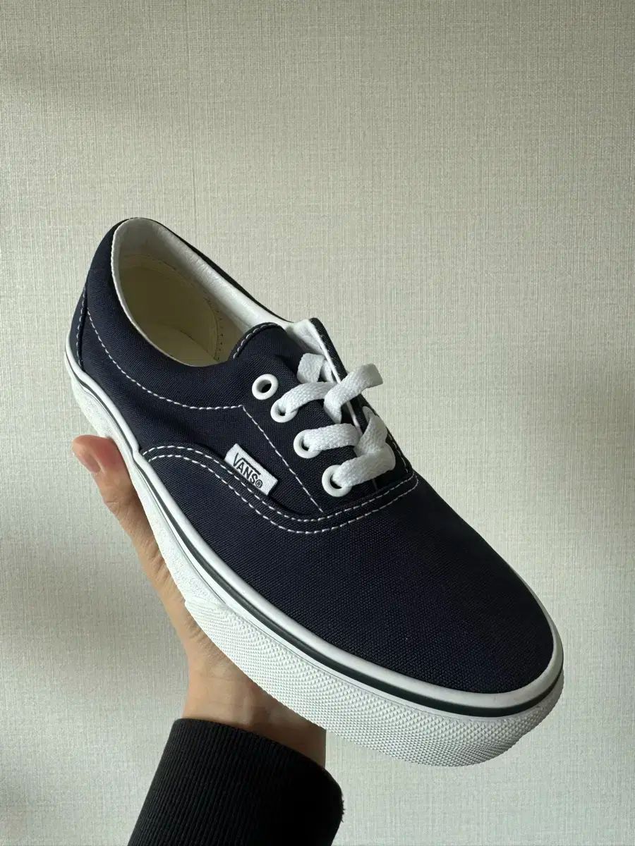 220 VANS ヴァンズ エラ ネイビー